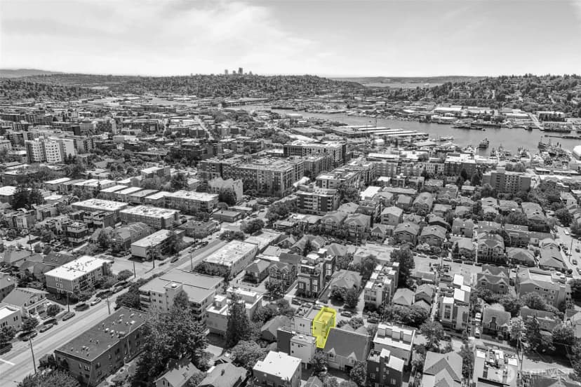 Property photo for 2422 C Nw 60th Street, Seattle photo 37