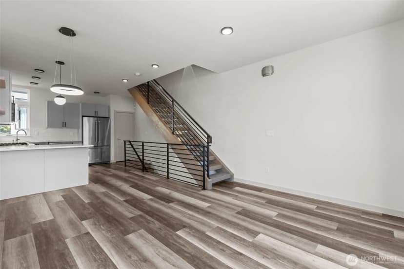 Property photo for 2422 C Nw 60th Street, Seattle photo 14