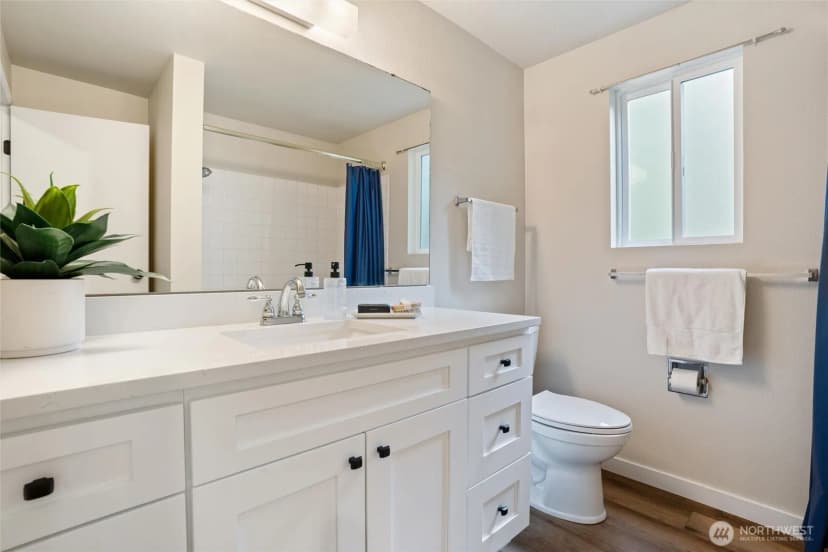 Property photo for 7282 Oxford Court Nw, Bremerton photo 26