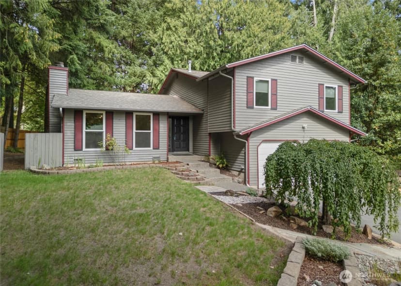 Property photo for 7282 Oxford Court Nw, Bremerton photo 2