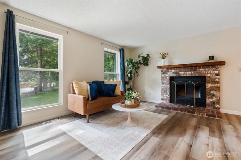 Property photo for 7282 Oxford Court Nw, Bremerton photo 8