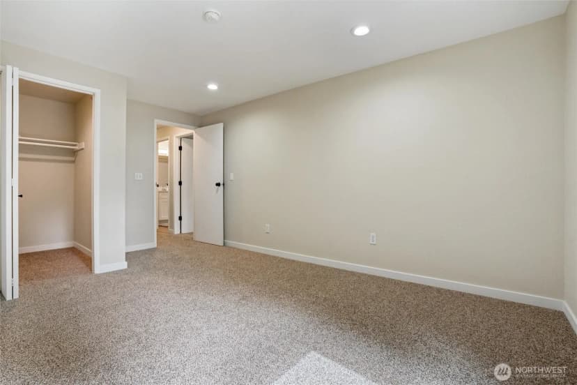 Property photo for 7282 Oxford Court Nw, Bremerton photo 24