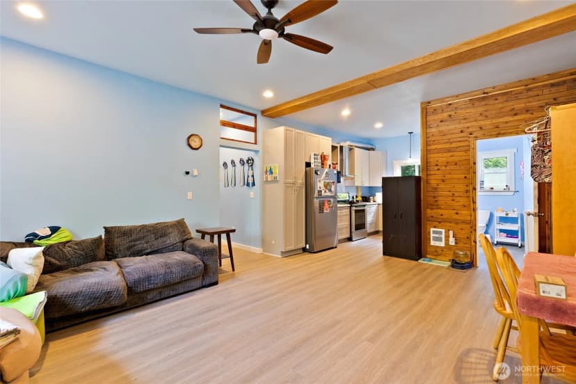Property photo for 102 300th Street Nw, Stanwood photo 33