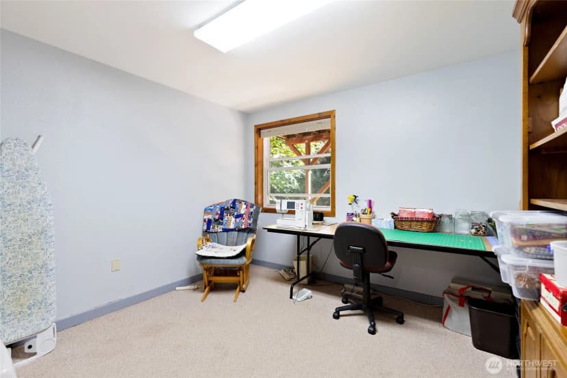Property photo for 102 300th Street Nw, Stanwood photo 14
