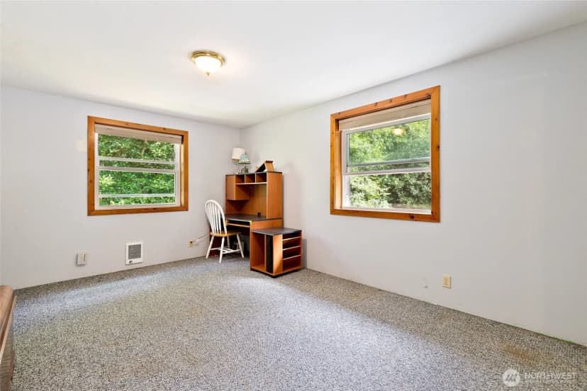 Property photo for 102 300th Street Nw, Stanwood photo 24