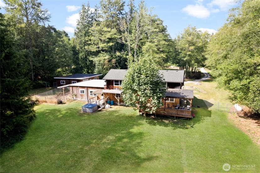 Property photo for 102 300th Street Nw, Stanwood photo 27