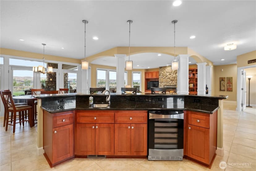 Property photo for 702 Lakeside Way Sw, Mattawa photo 8