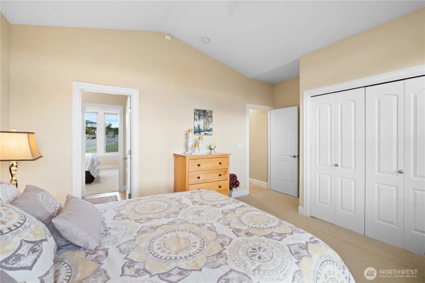 Property photo for 702 Lakeside Way Sw, Mattawa photo 25