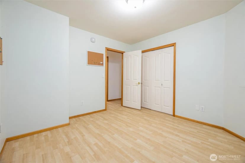 Property photo for 9 Eagle Crest Court, Bellingham photo 20