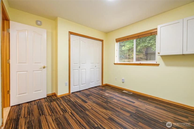 Property photo for 9 Eagle Crest Court, Bellingham photo 17