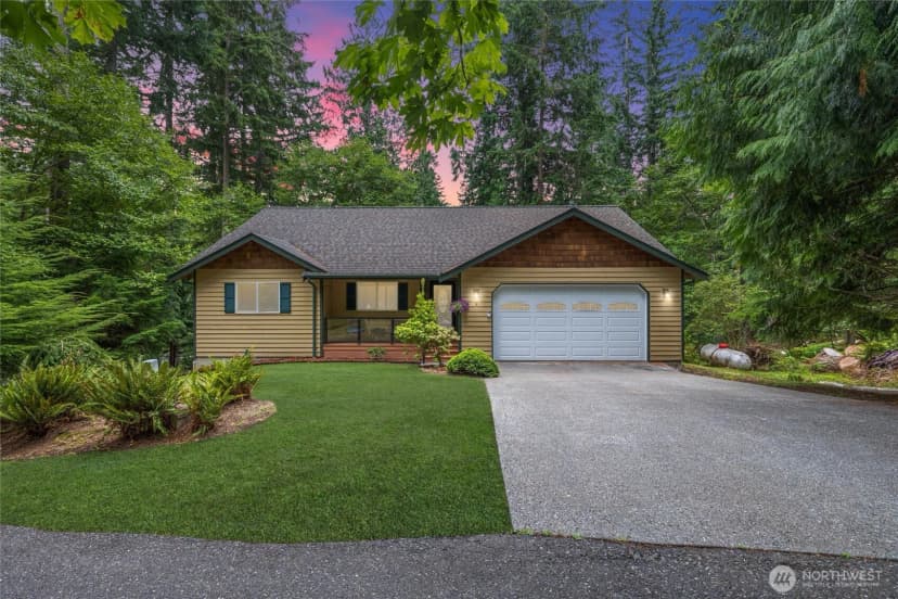 Property photo for 9 Eagle Crest Court, Bellingham