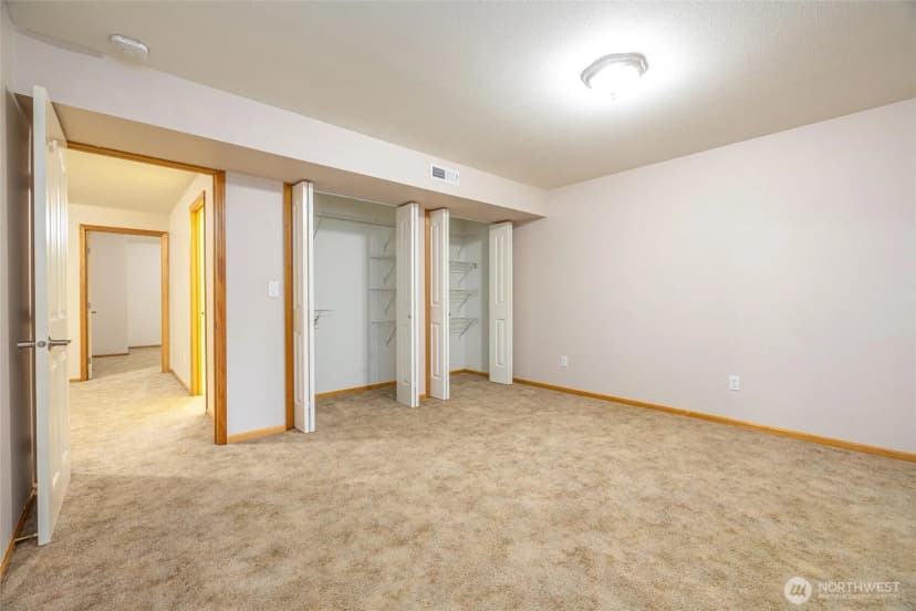 Property photo for 9 Eagle Crest Court, Bellingham photo 33