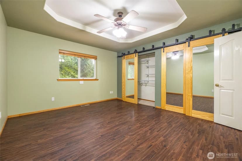 Property photo for 9 Eagle Crest Court, Bellingham photo 12