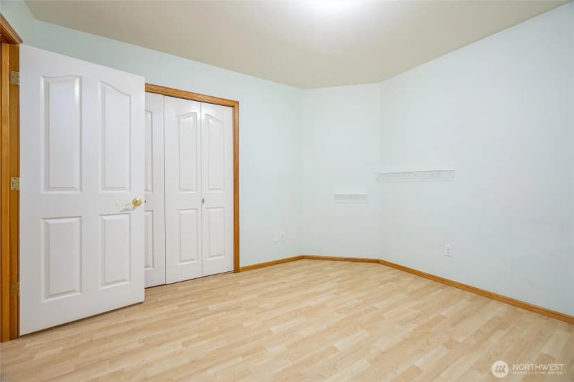 Property photo for 9 Eagle Crest Court, Bellingham photo 21