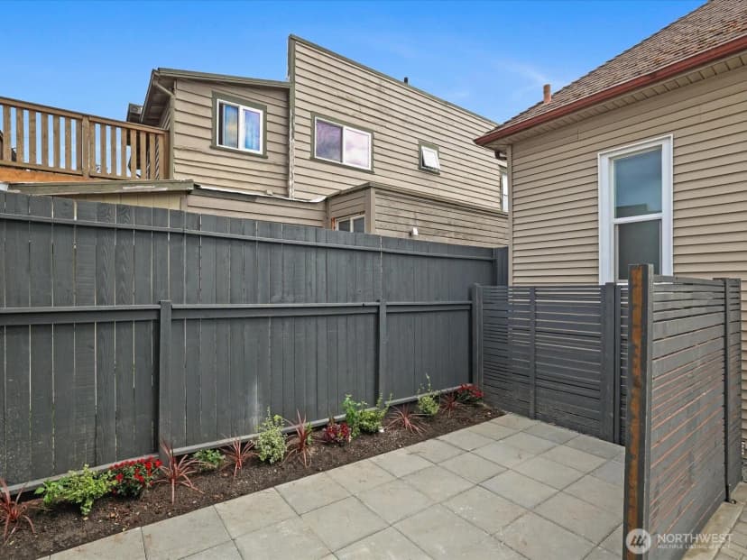 Property photo for 6751 14th Avenue Nw, Seattle photo 29