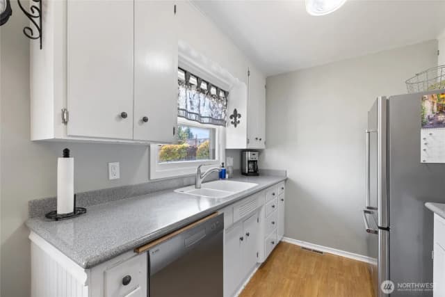 Property photo for 1014 E 54th Street, Tacoma photo 3