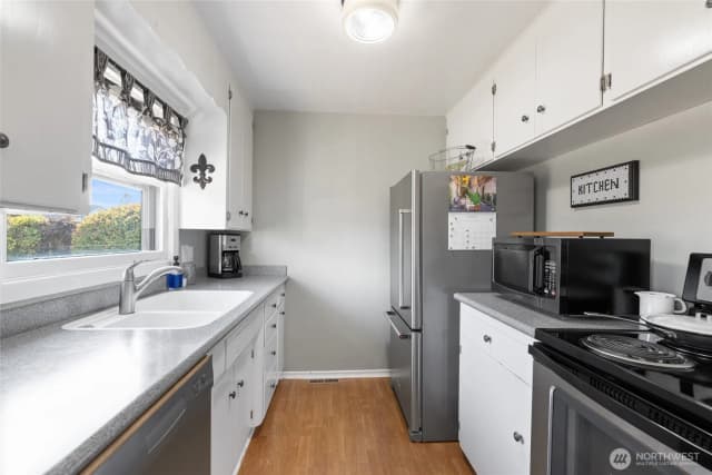 Property photo for 1014 E 54th Street, Tacoma photo 4