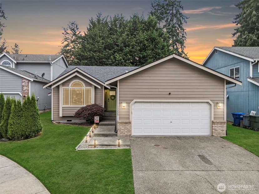 Property photo for 15220 88th Avenue Ct E, Puyallup photo 2