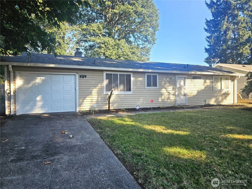 Property photo for 816 Oakcrest Street Se, Lacey