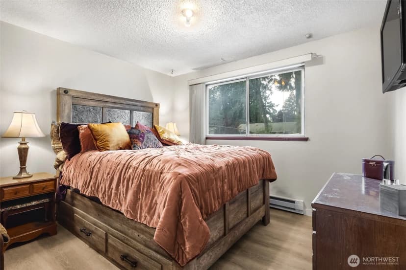 Property photo for 816 Oakcrest Street Se, Lacey photo 6