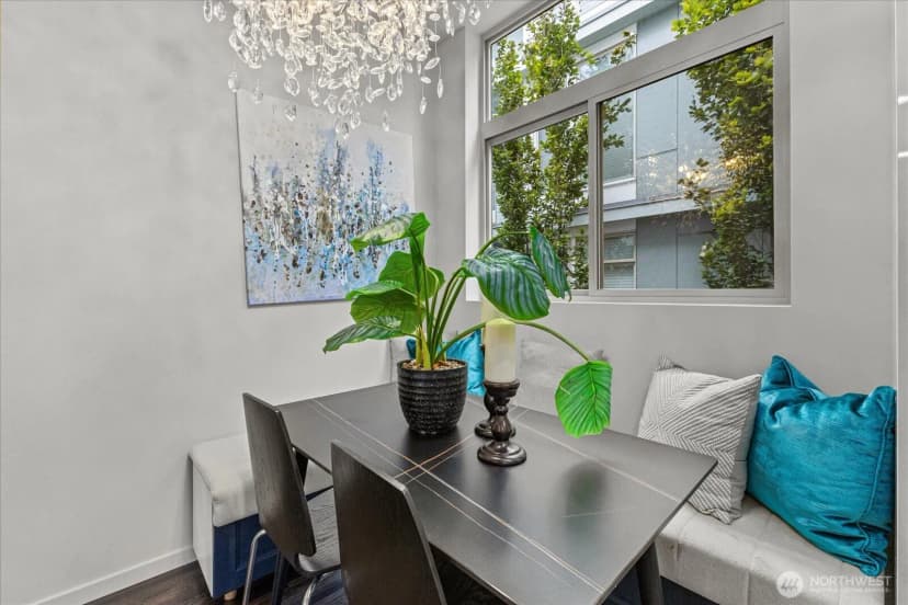 Property photo for 4300 Sw Mills Street, Seattle photo 9