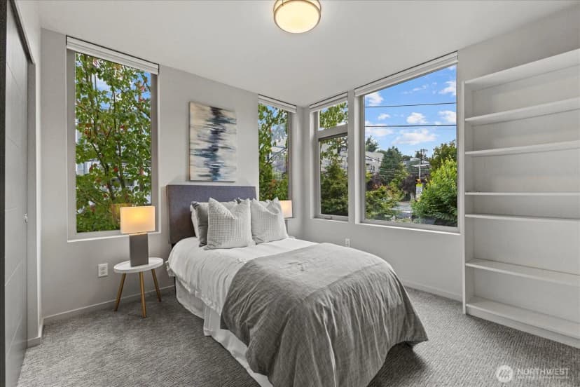 Property photo for 4300 Sw Mills Street, Seattle photo 16