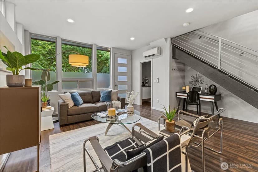 Property photo for 4300 Sw Mills Street, Seattle photo 12