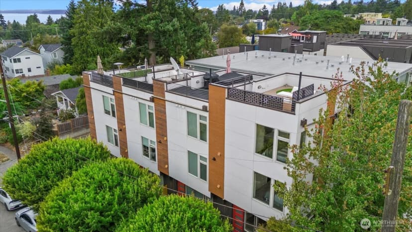 Property photo for 4300 Sw Mills Street, Seattle photo 3