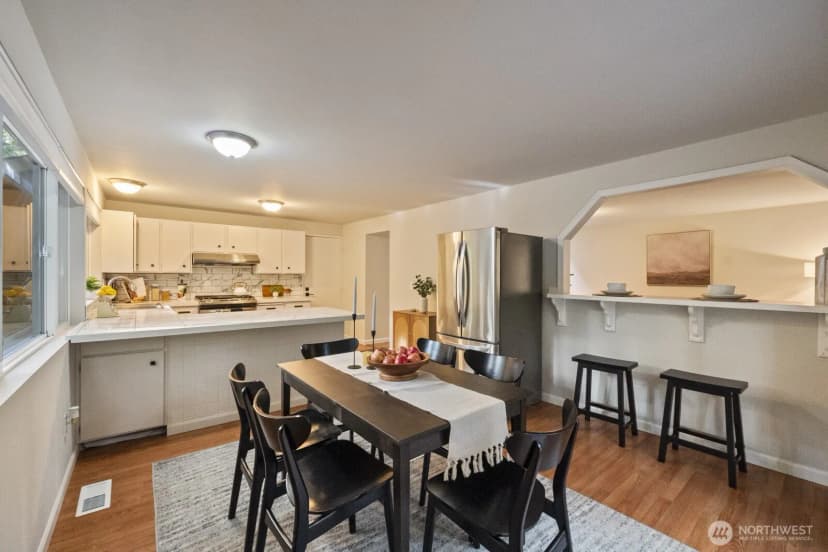 Property photo for 12522 Ne 138th Place, Kirkland photo 14
