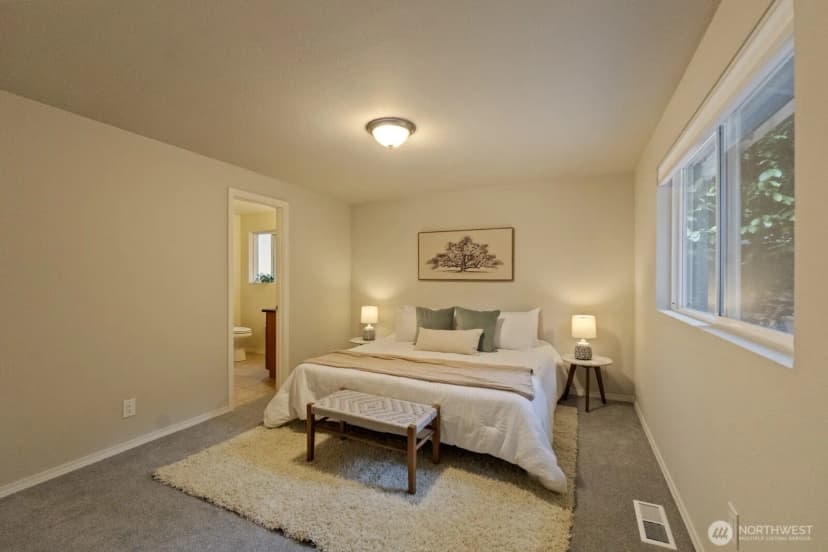 Property photo for 12522 Ne 138th Place, Kirkland photo 18