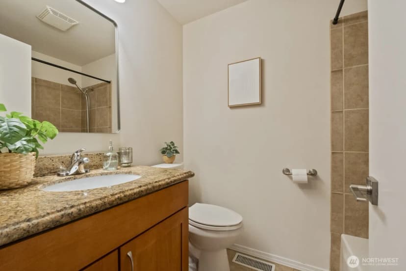 Property photo for 12522 Ne 138th Place, Kirkland photo 27