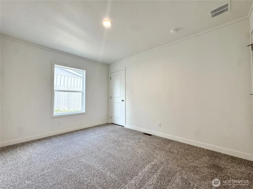 Property photo for 1122 F Street, Vader photo 8