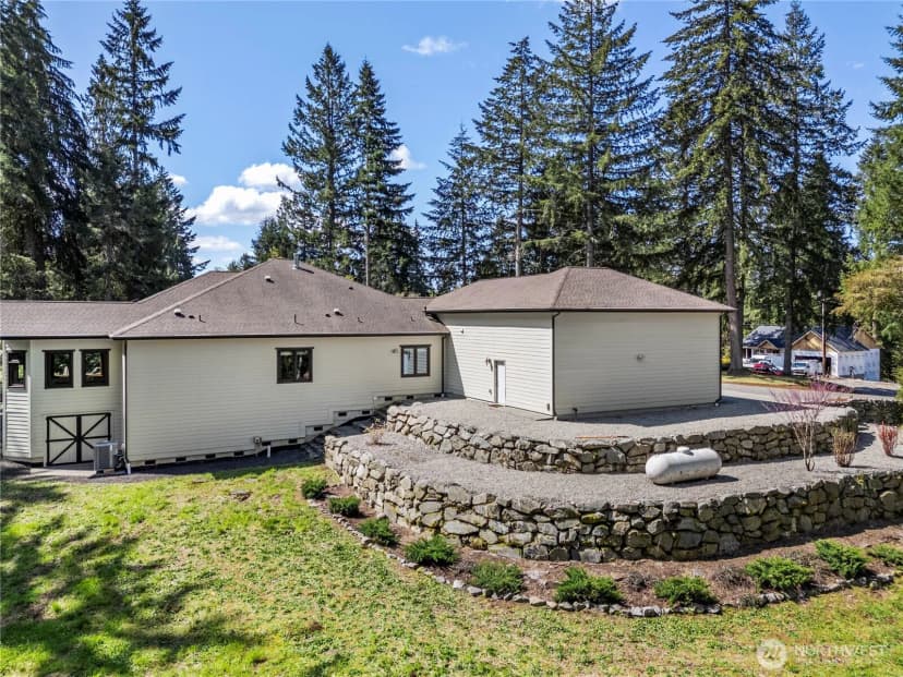 Property photo for 6120 Lake St Clair Se, Olympia photo 39