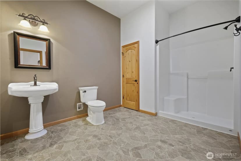 Property photo for 6120 Lake St Clair Se, Olympia photo 21