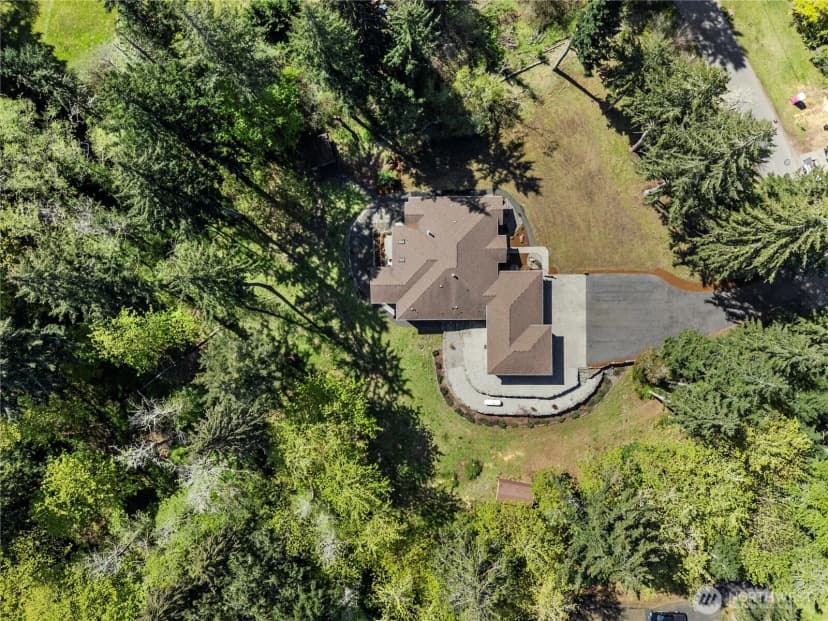Property photo for 6120 Lake St Clair Se, Olympia photo 38