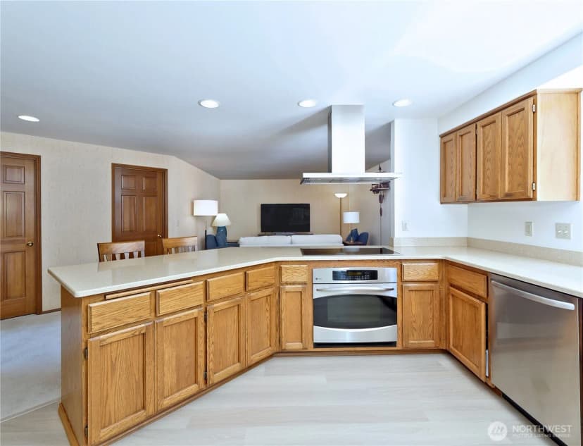 Property photo for 22019 Ne 26th Place, Sammamish photo 9