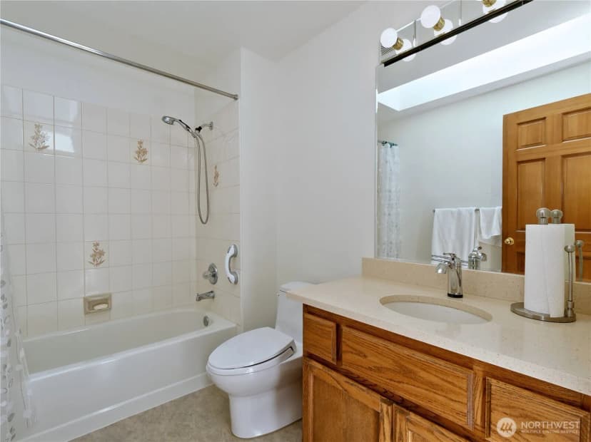 Property photo for 22019 Ne 26th Place, Sammamish photo 26