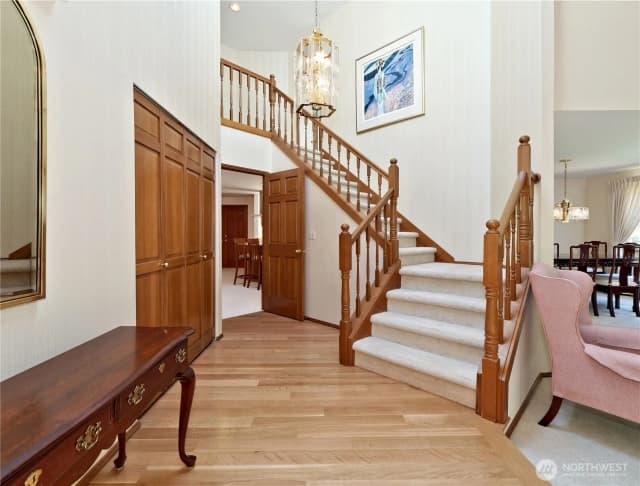 Property photo for 22019 Ne 26th Place, Sammamish photo 3