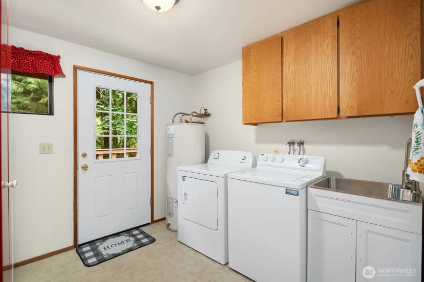 Property photo for 24024 244th Avenue Se, Maple Valley photo 21