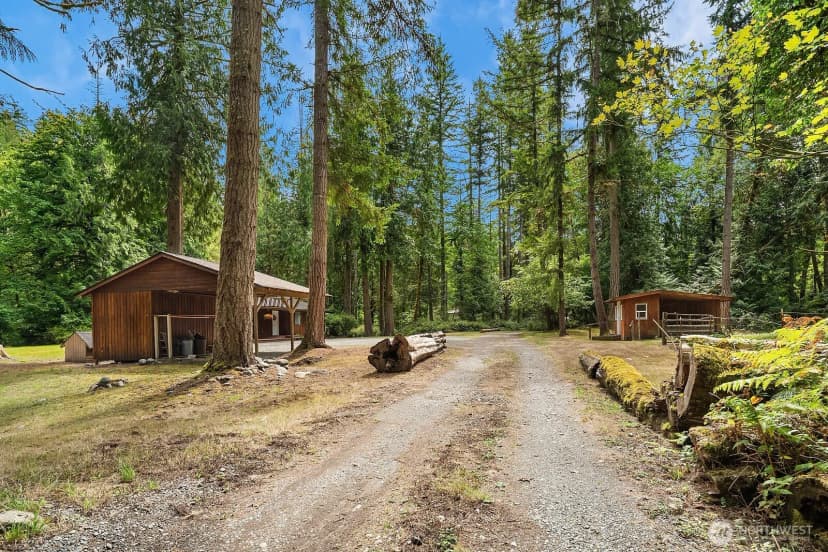 Property photo for 24024 244th Avenue Se, Maple Valley photo 34