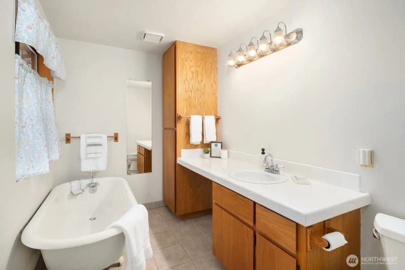 Property photo for 24024 244th Avenue Se, Maple Valley photo 18