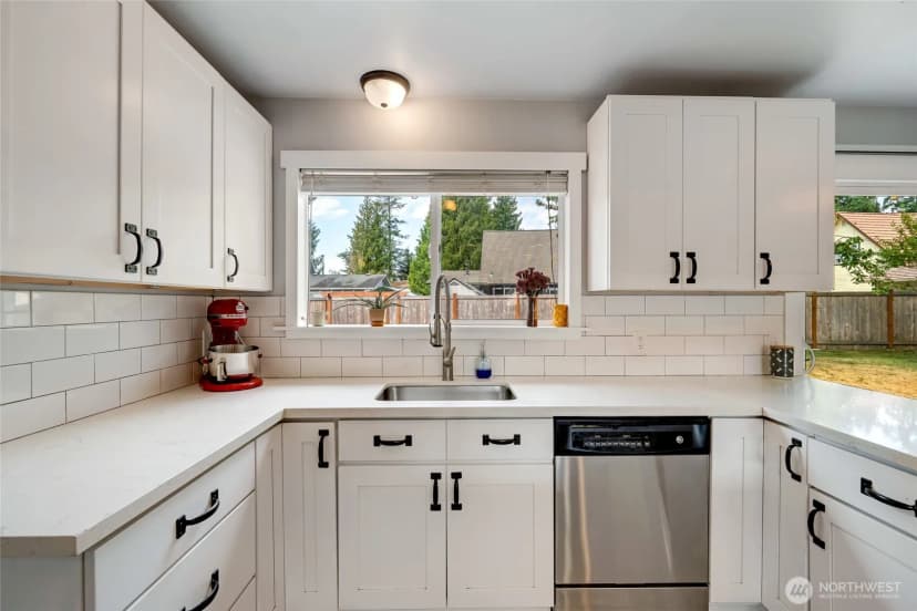 Property photo for 1613 36th Street Se, Auburn photo 13