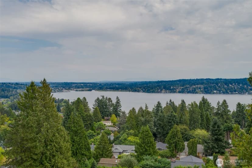 Property photo for 16023 35th Avenue Ne, Lake Forest Park photo 36