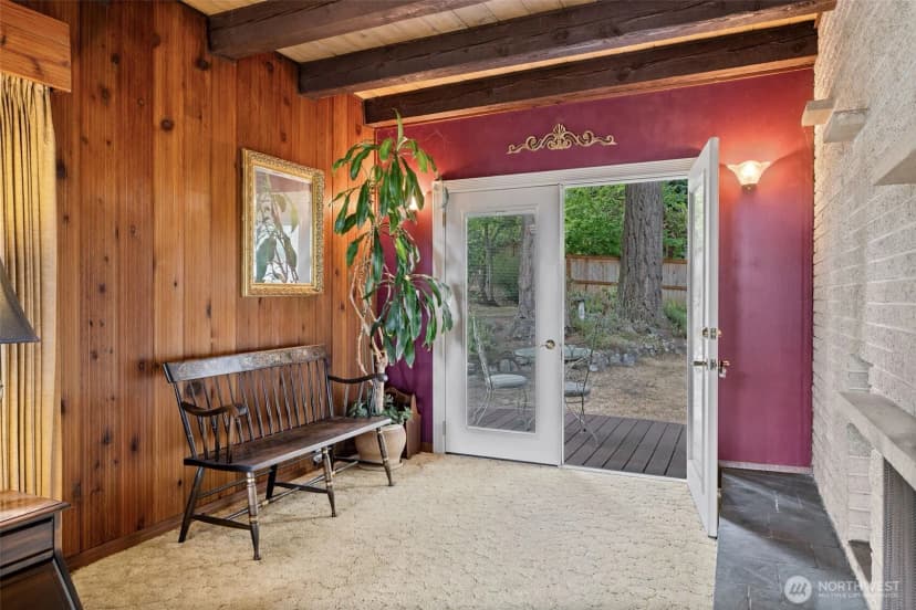 Property photo for 16023 35th Avenue Ne, Lake Forest Park photo 8