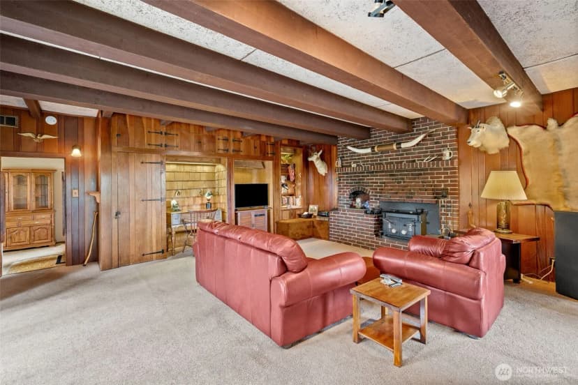 Property photo for 16023 35th Avenue Ne, Lake Forest Park photo 15