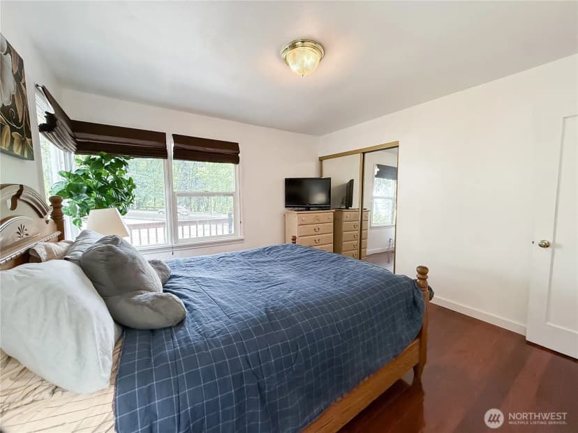 Property photo for 9005 Canyon Dr, Kent photo 11
