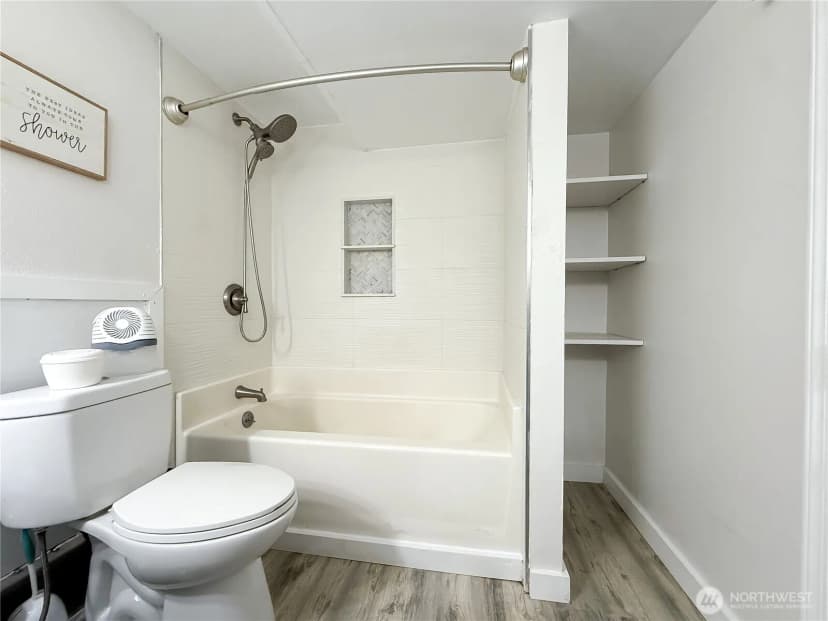 Property photo for 9005 Canyon Dr, Kent photo 30