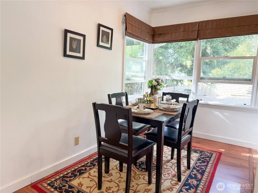 Property photo for 9005 Canyon Dr, Kent photo 12