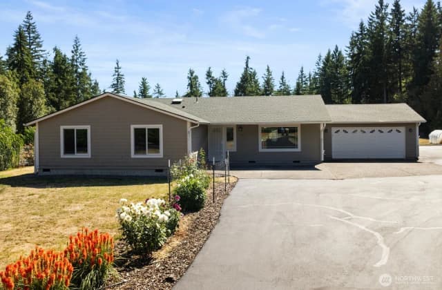 Property photo for 162 Brady Lane, Winlock
