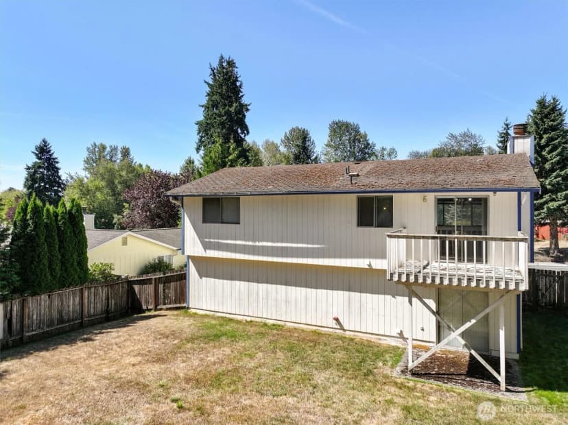 Property photo for 18223 22nd Drive Se, Bothell photo 30